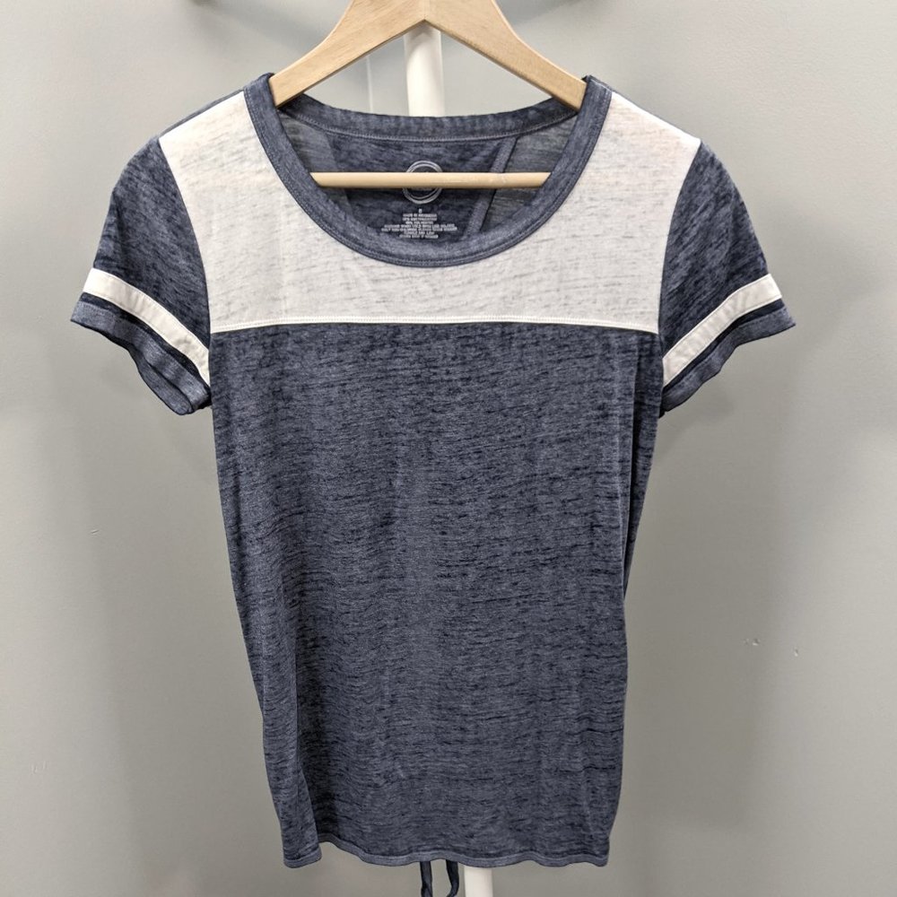 Maurices Short Sleeve Varsity Splice Knotted Tee
